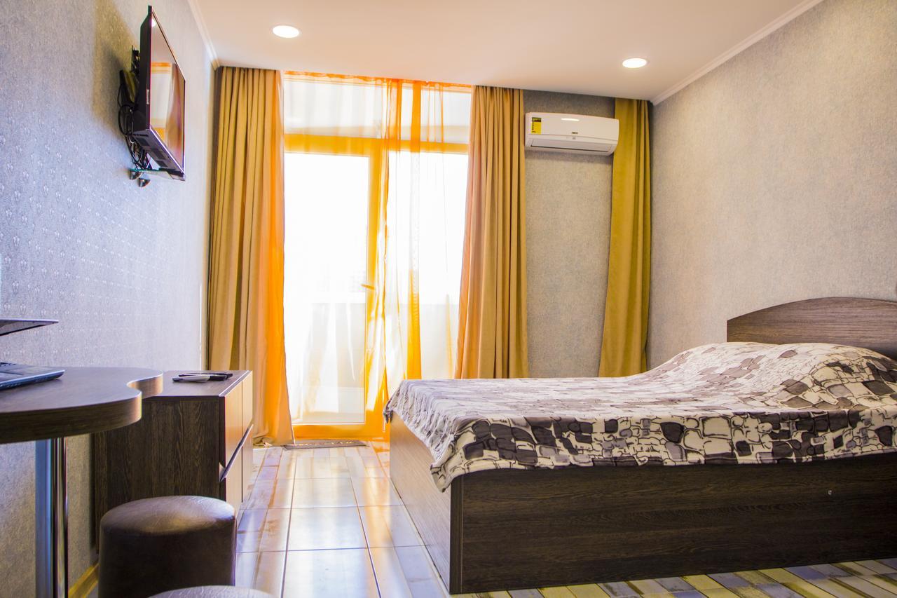 Apartament Denis In Apart-Otel Residenc Батумі Екстер'єр фото
