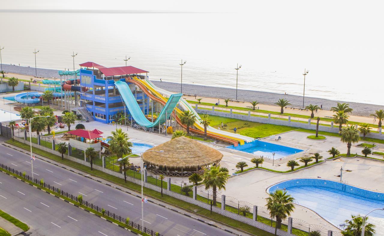 Apartament Denis In Apart-Otel Residenc Батумі Екстер'єр фото